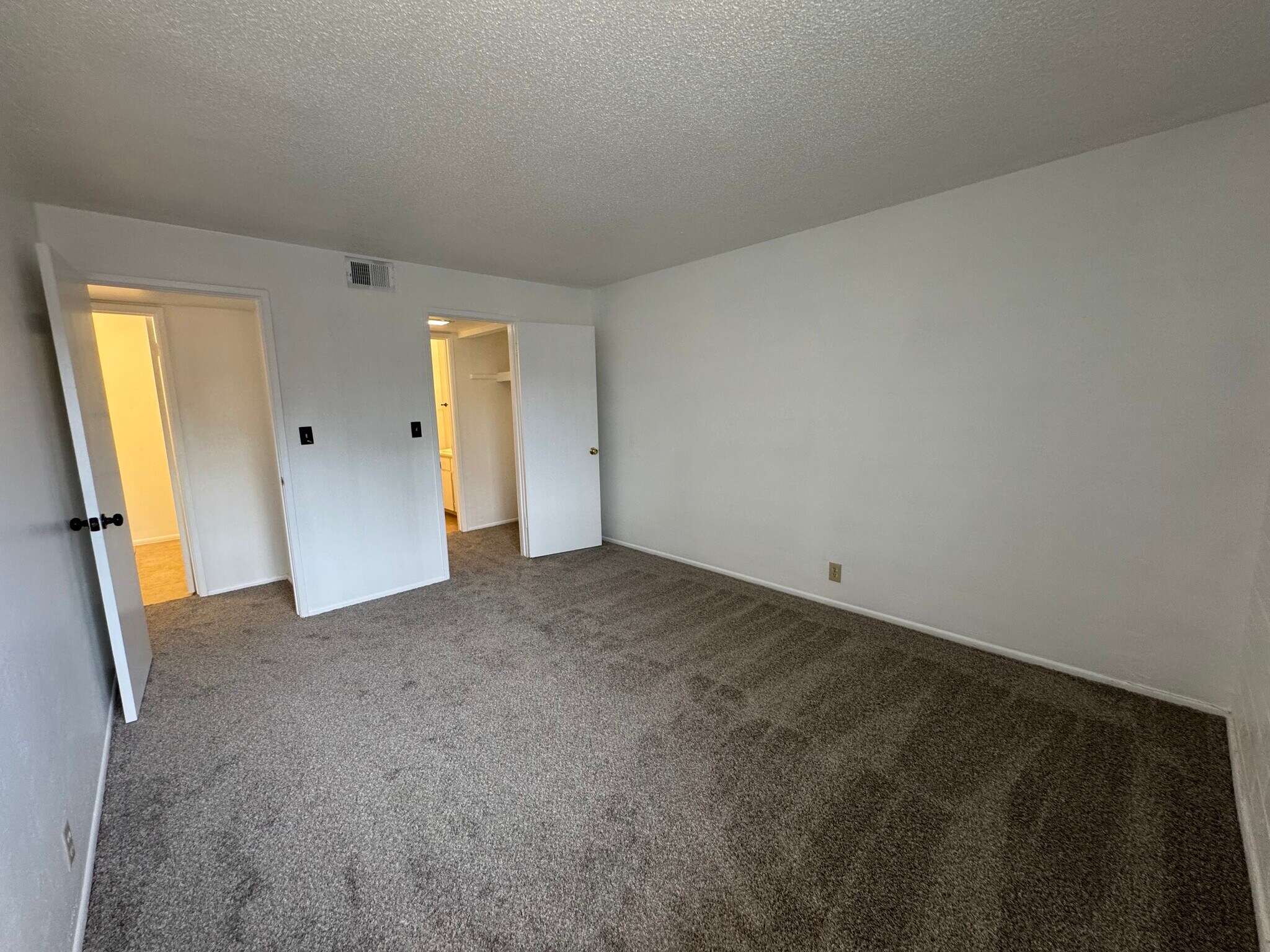 Building Photo - 4917 N 73rd St