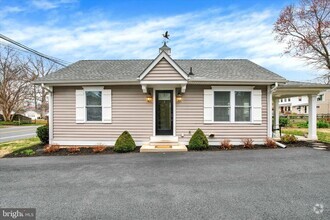 Building Photo - 1711 Wilson Point Rd