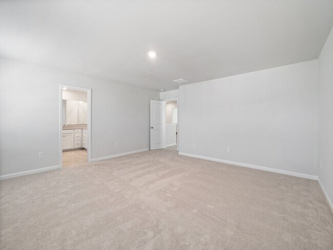 Building Photo - Beautiful Almost New Home with 5 Bedroom & 4.5 Baths