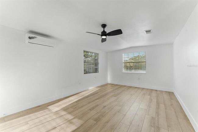 Building Photo - 2112 Ranchita Trail
