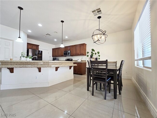 Building Photo - 125 Short Ruff Way