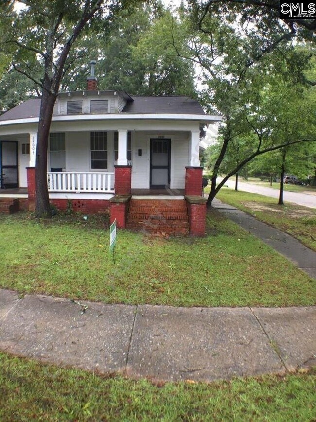 Primary Photo - 2400 Cypress St