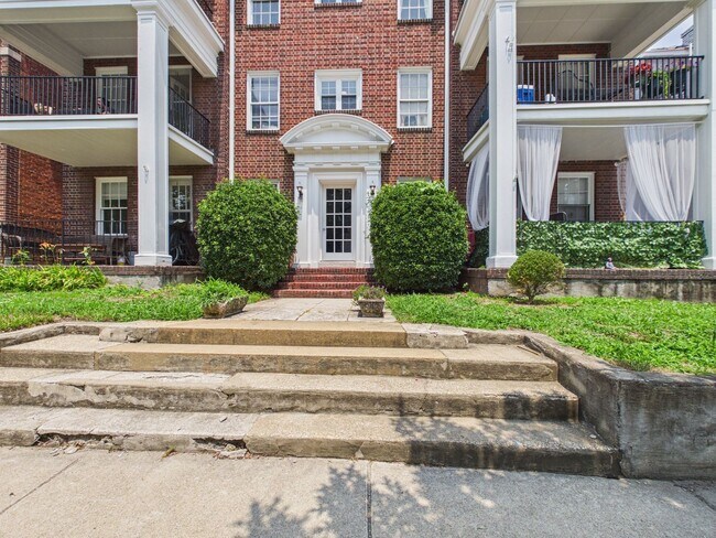 Building Photo - 3106 Patterson Ave