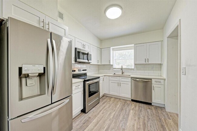 Building Photo - 6703 N 30th St