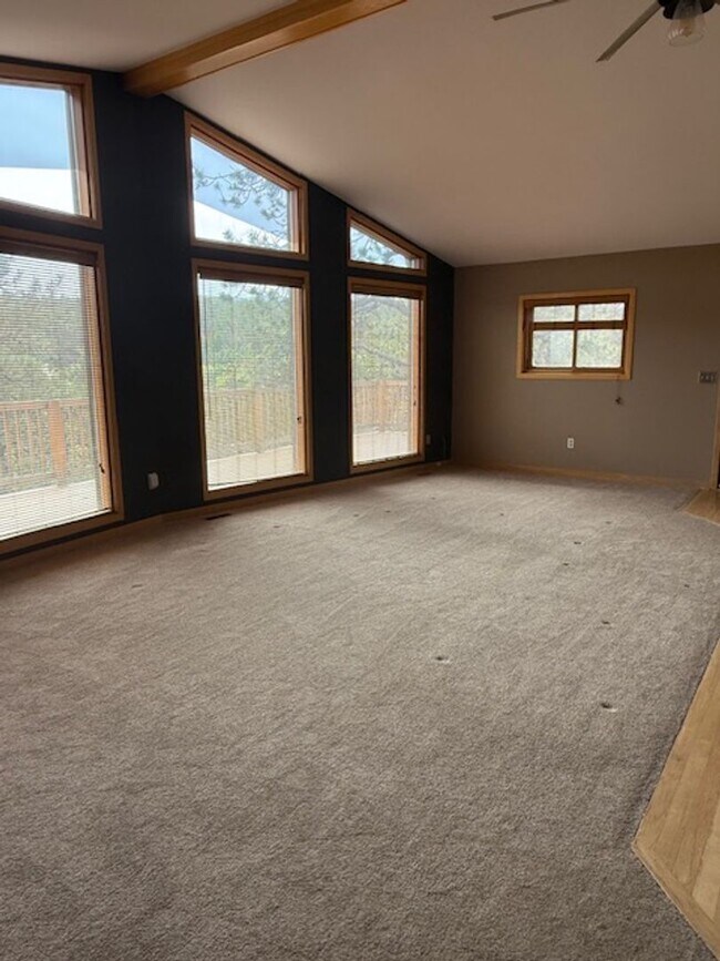 Building Photo - Bailey Mountain Home Retreat on 1.5 Acres