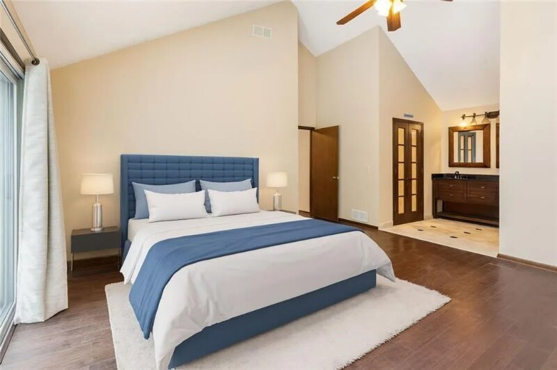 Building Photo - 1616 Maple Ridge Dr