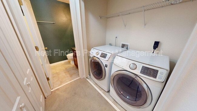 Building Photo - 1659 Biscayne Bay Cir