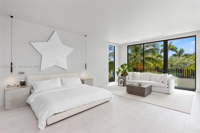 Building Photo - 773 NE 77th Terrace