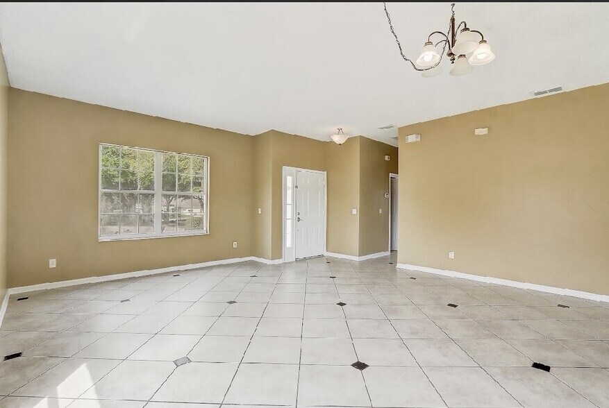 Building Photo - 112 Ivy Brook Ct