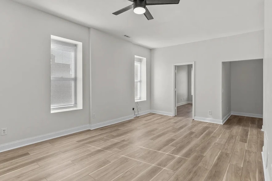 Building Photo - 3258 Ohio Ave