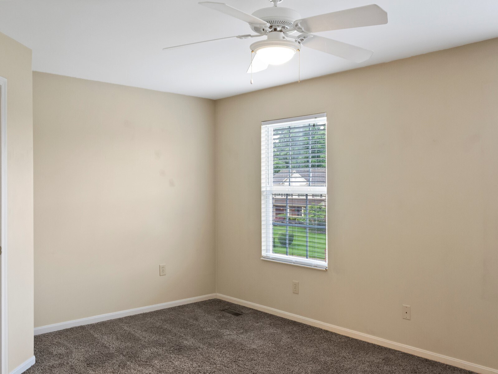 Building Photo - 1528 Marietta Dr
