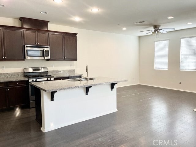 Building Photo - 12531 Elevage Dr