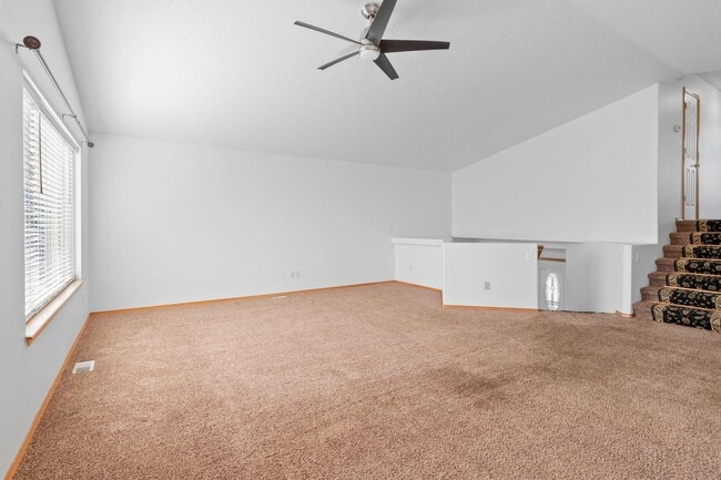 Building Photo - 4 bedroom 3 bath home with 3 car garage in Cheney