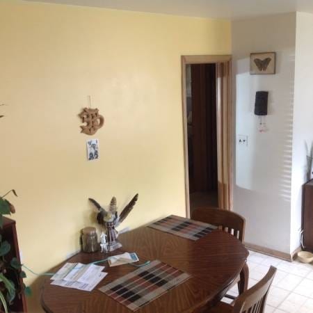 Building Photo - 9437 Burlington Ave