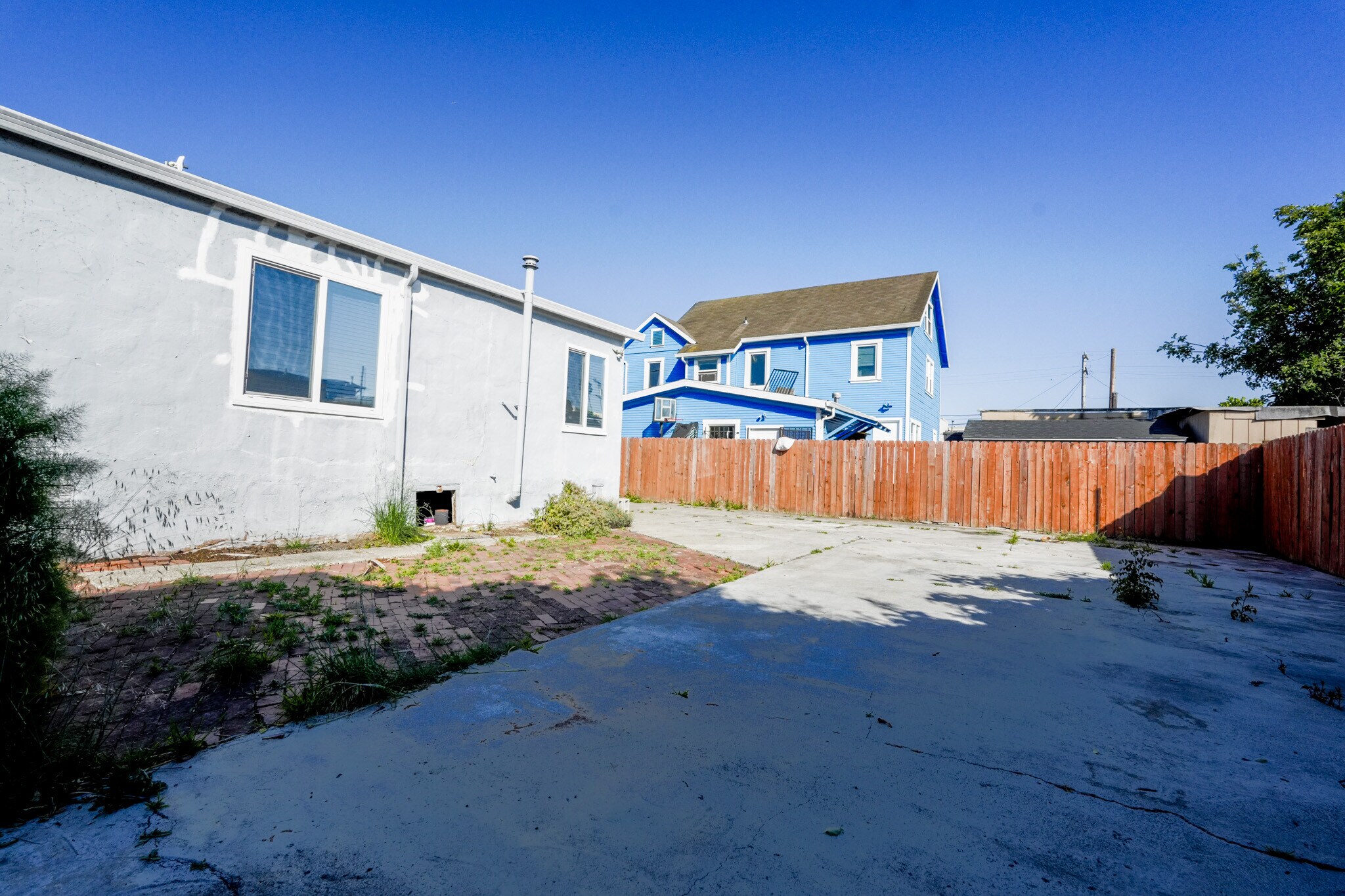 Building Photo - 3765 Angelo Ave