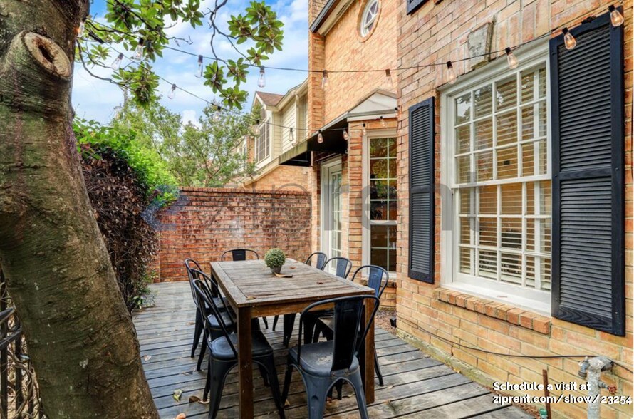 Building Photo - 1426 Marshall St