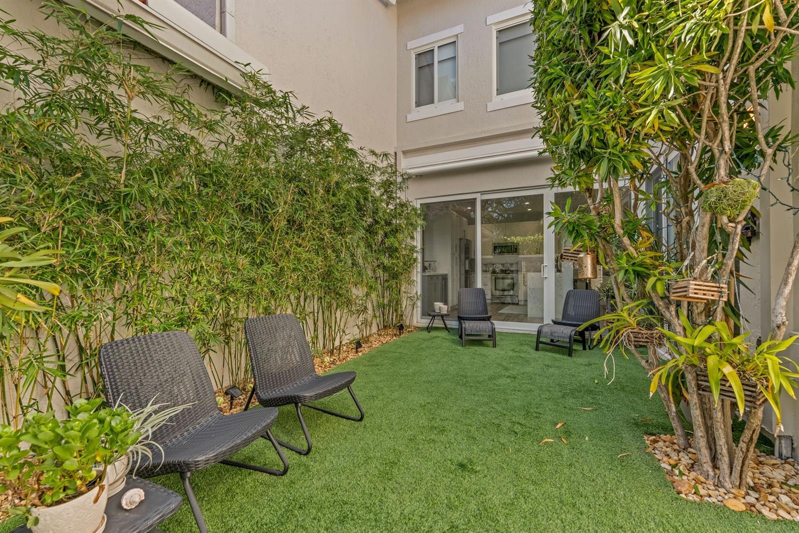 Building Photo - 1546 Yellowheart Way