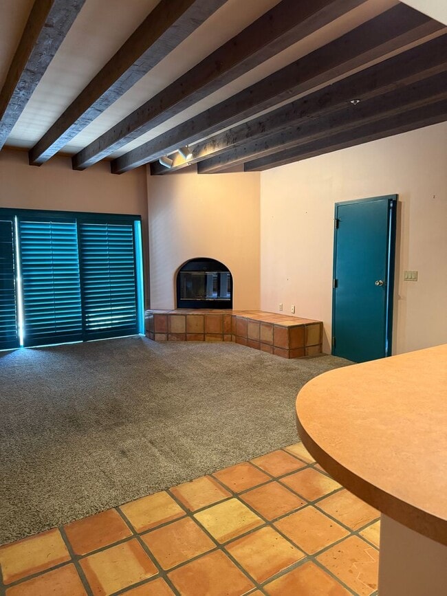 Building Photo - Southwest Casita in Convenient Location
