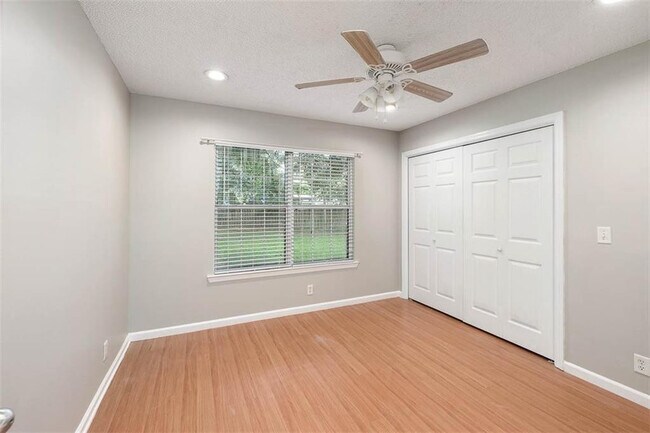 Building Photo - 106 Lagoon Way