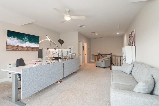 Building Photo - 12305 Lostwood Cir