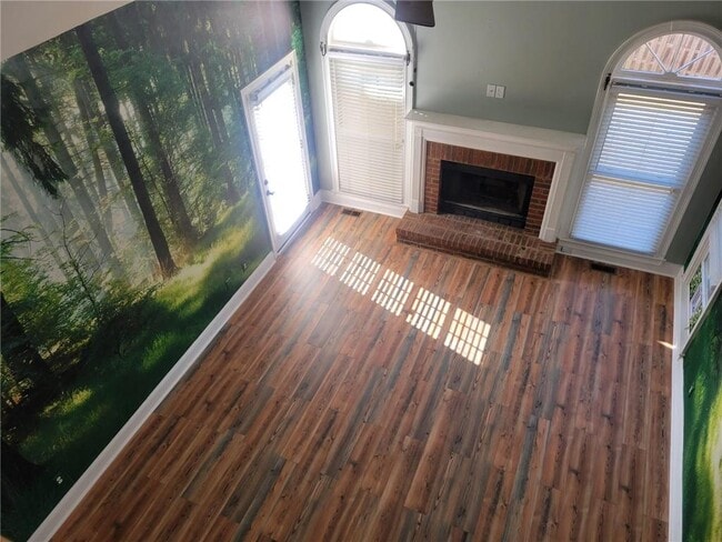 Building Photo - 7450 Waters Edge Dr