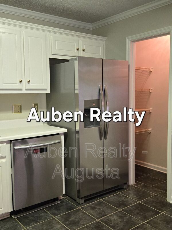 Building Photo - 2727 Brickrun Pl