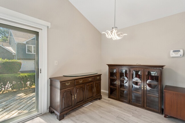 Building Photo - 2791 Wayfaring Ln