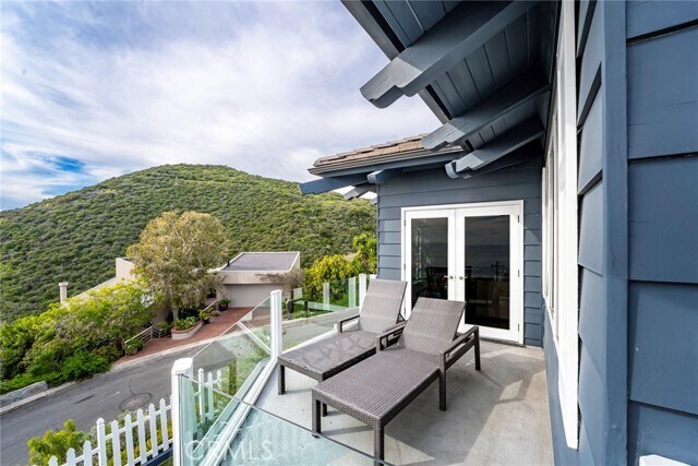 Building Photo - 22190 Paseo Del Sur