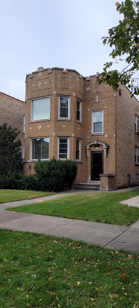 Building Photo - 5228 W Hutchinson St