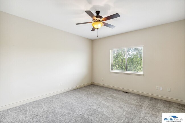 Building Photo - 1716-1718 Bedford