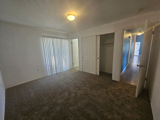 Building Photo - Available Now in Kelseyville Riviera