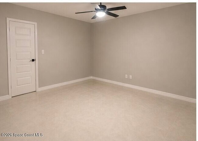 Building Photo - 3010 Avalonia Dr