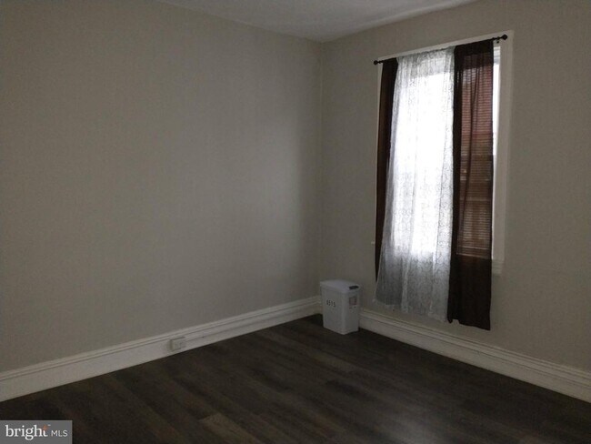 Building Photo - 6515 Germantown Ave