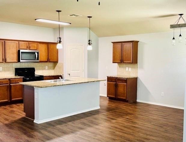 Building Photo - 2134 Shady Glen Trail