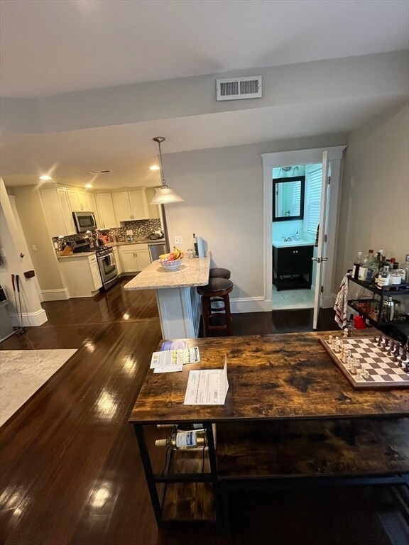 Building Photo - 33 Wisconsin Ave