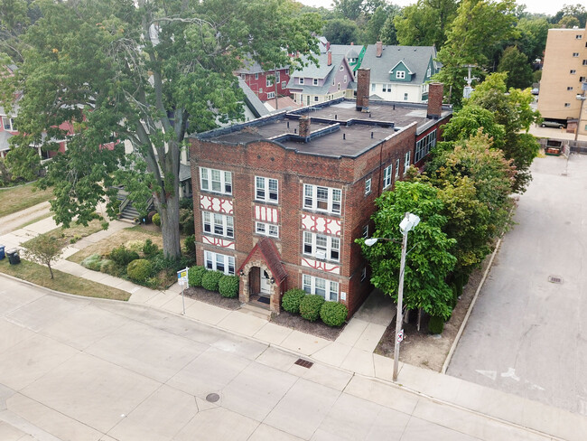 Building Photo - Grace Apartments