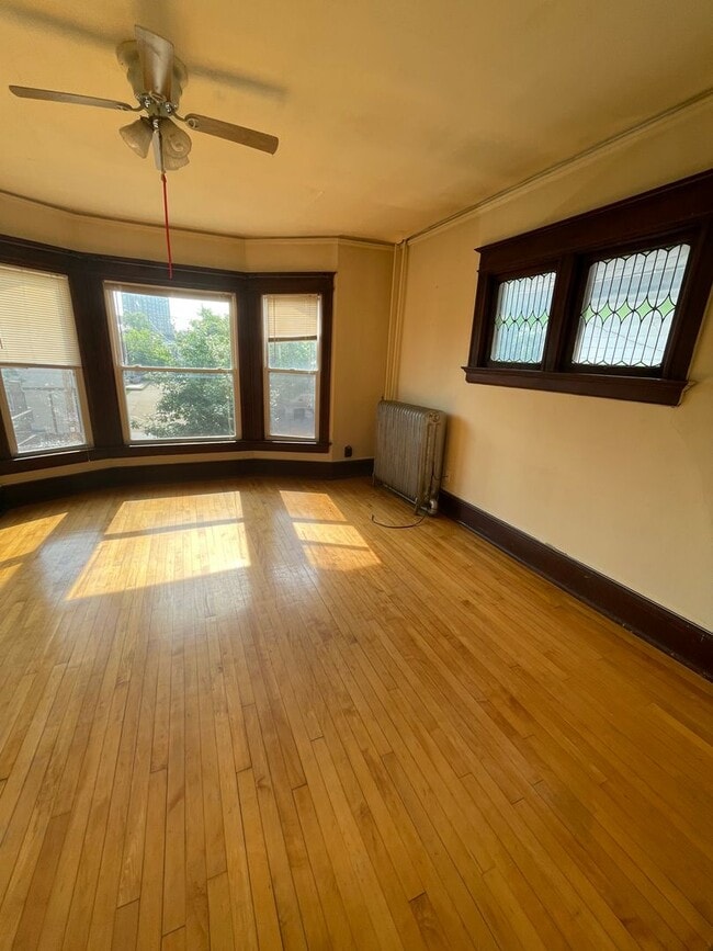 Building Photo - Charming 2-Bedroom Gem in the Heart of Mil...