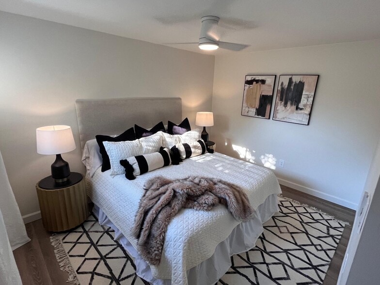 Bedroom 1 - 3350 Altamont Rd S