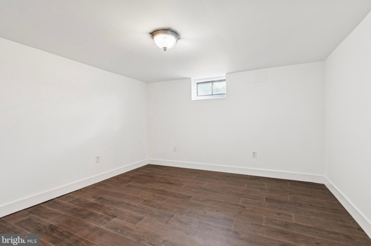 Building Photo - 24906 Lambs Meadow Rd