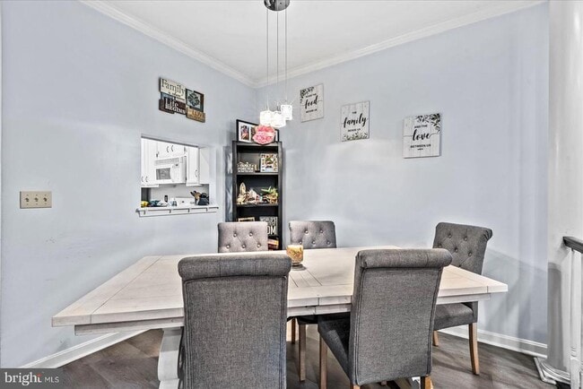 Building Photo - 506 Ben Neuis Pl