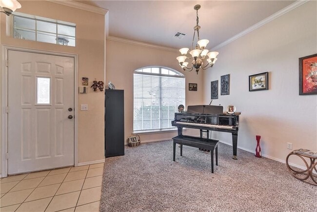 Building Photo - Great Location with Storm Shelter in Brist...