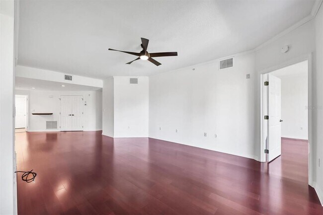 Building Photo - 2313 Jessie Harbor Dr