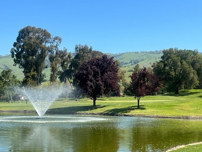 Building Photo - 2076 Mataro Way