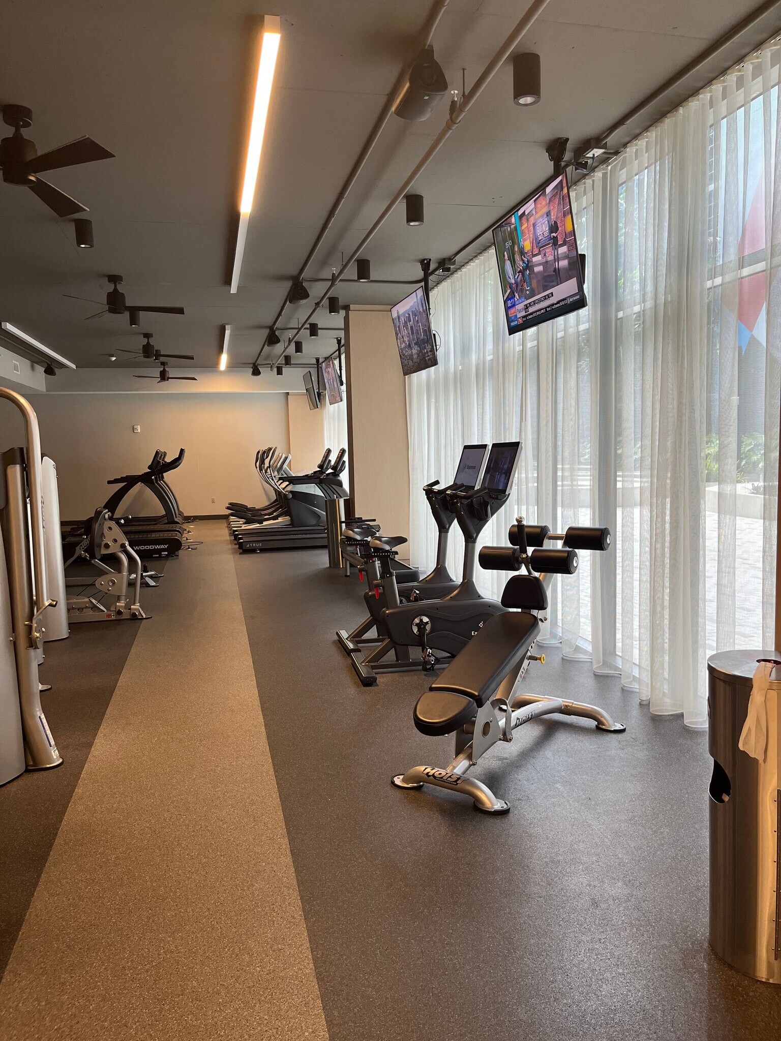 Building Photo - 111 NW 27th St