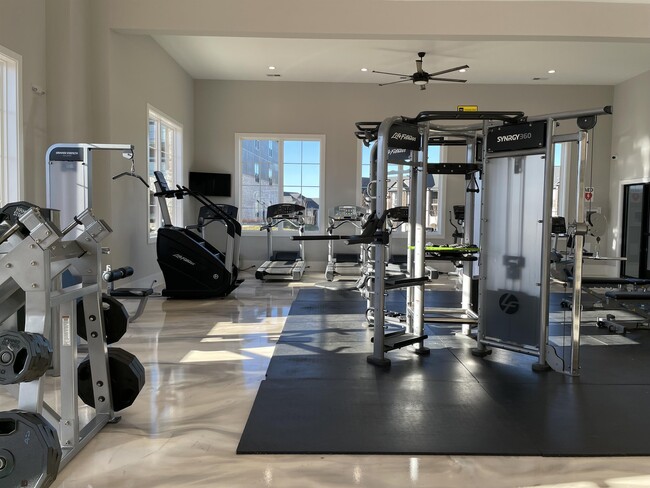 Building Photo - 1083 N Westyn Lp