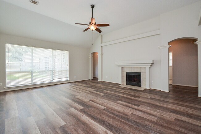 Building Photo - 23119 N Warmstone Way