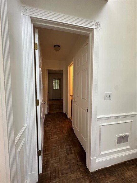 Building Photo - 3896 Northlake Creek Dr