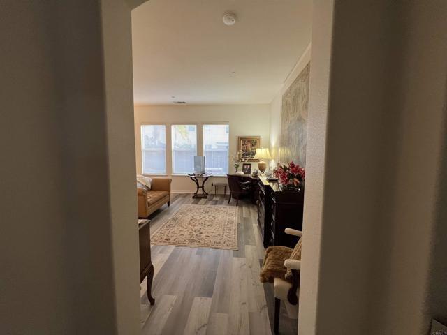 Building Photo - 10623 Paseo Allegria Ave