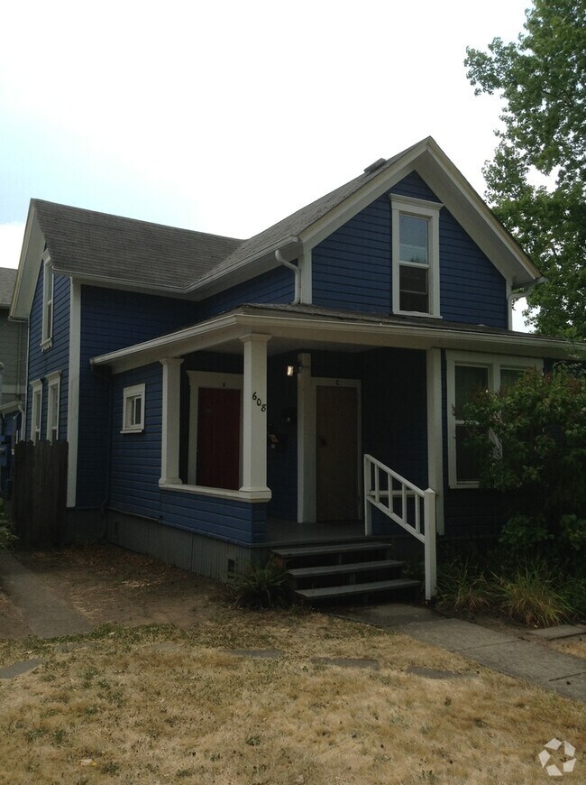Building Photo - 608e15