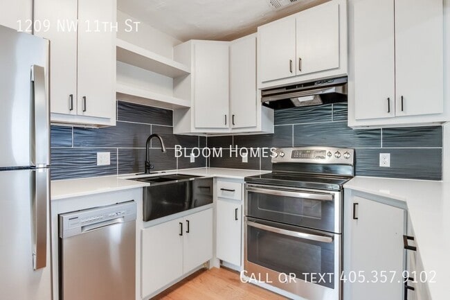 Building Photo - 1209 NW 11th St